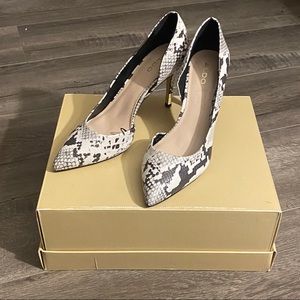 Black & White Snake Pattern Aldo Heels Sz 7.5